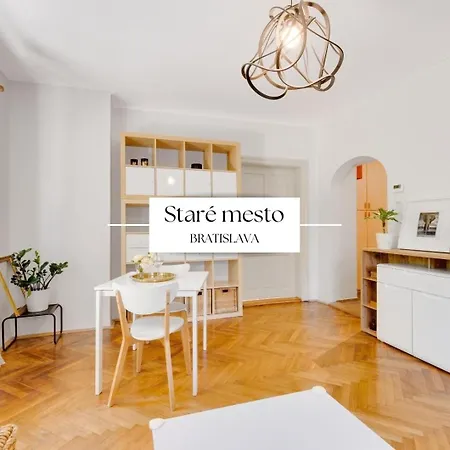 Apartamento Stylish Historical + Backyard Bratislava